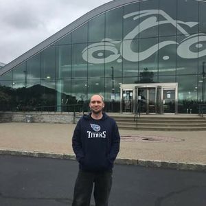 Meet your Posher, Chris